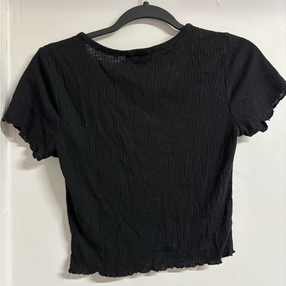 Black Button-Up Ribbed Top - Picture 2 of 2